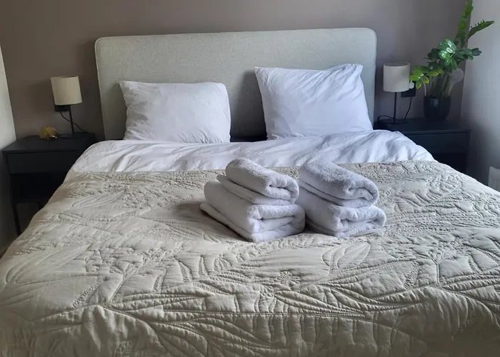 Quiet And Spacious 부투이젠